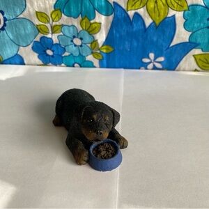 Vintage Sandicast Rottweiler dog figurine 1994 B23 collectible dogs